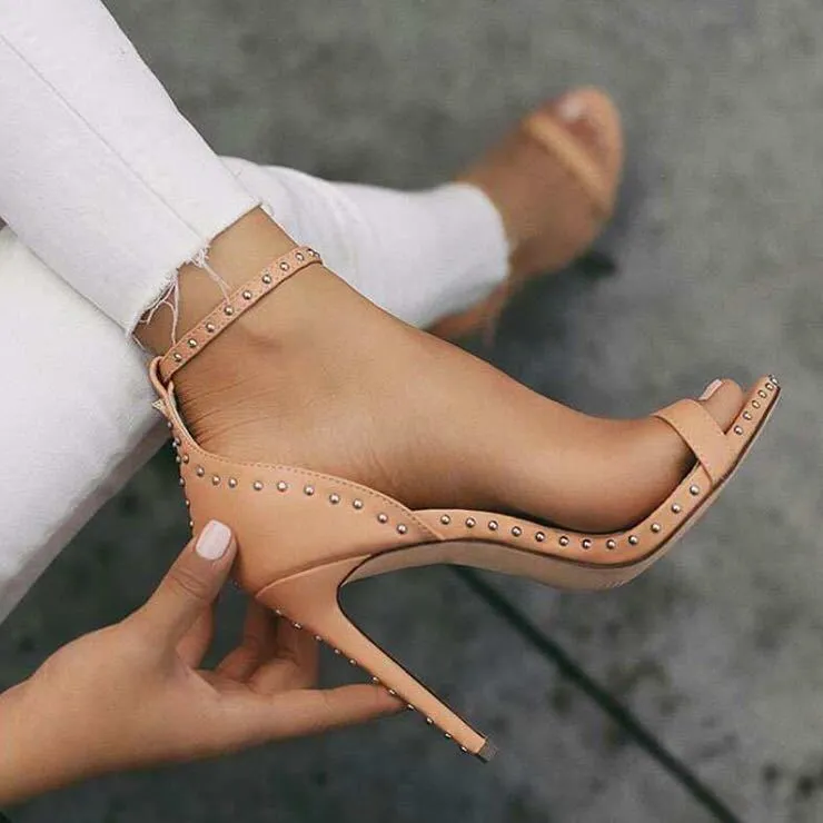 Sandals women GR4-3