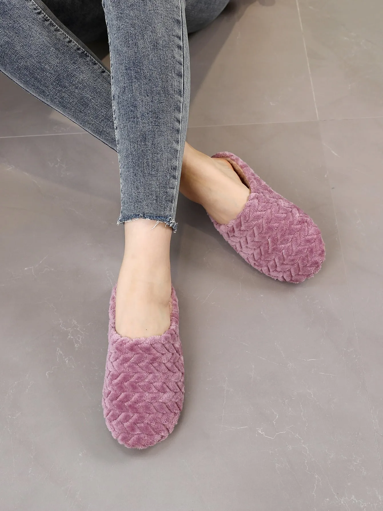SHEIN Women's Stylish Purple Cable Textured Fluffy Bedroom Slippers With Embroidery